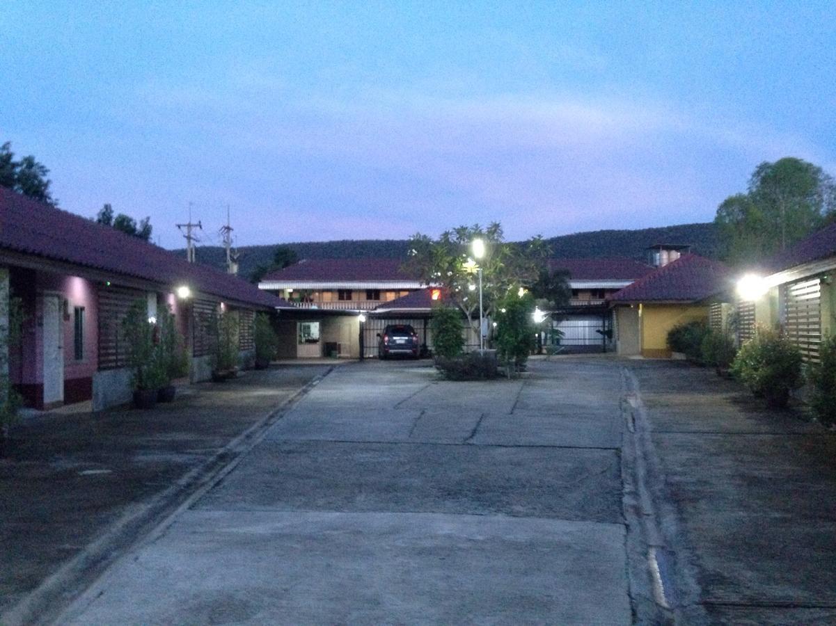 Rada Phan Ban Pa Ruak Экстерьер фото